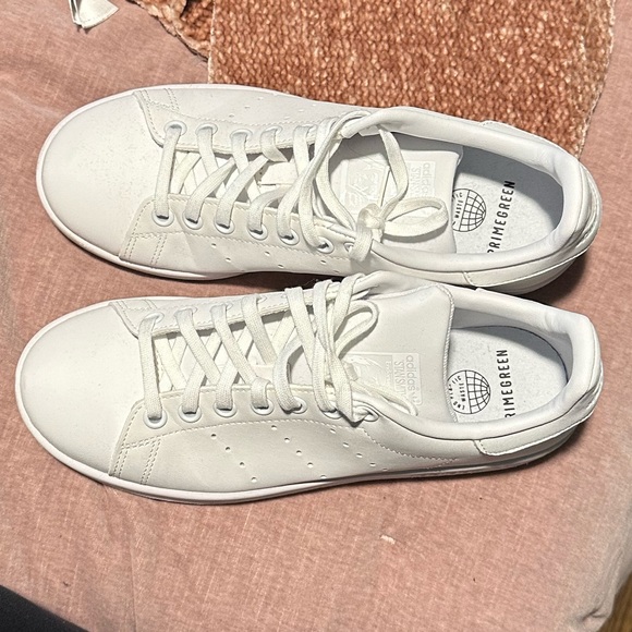 Adidas Stan Smiths - Picture 3 of 6